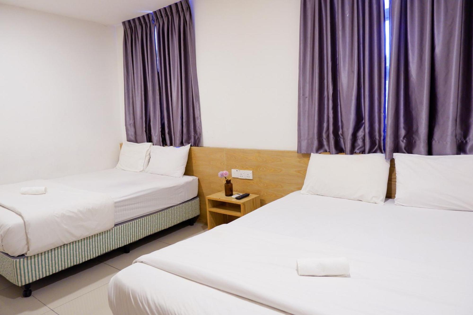 Iris Hotel Kajang Exterior photo