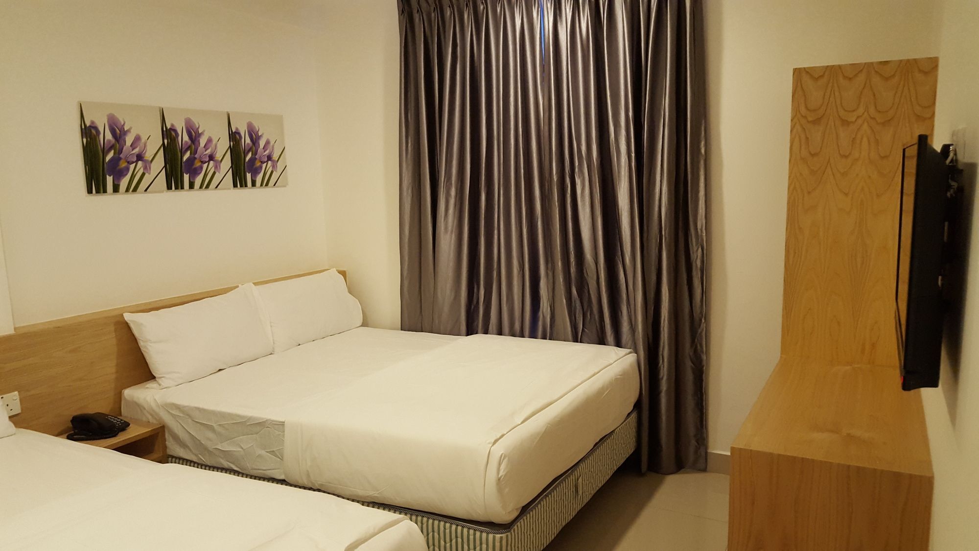 Iris Hotel Kajang Exterior photo